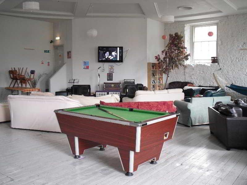Art Roch Hostel Единбург Екстер'єр фото