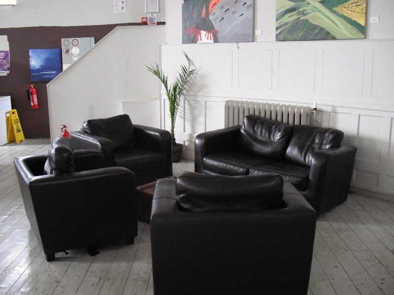 Art Roch Hostel Единбург Екстер'єр фото